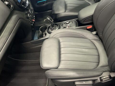 Mini Countryman 1.5 Cooper Exclusive SUV 5dr Petrol Steptronic Euro 6 (s/s) (136 ps) Revers 17