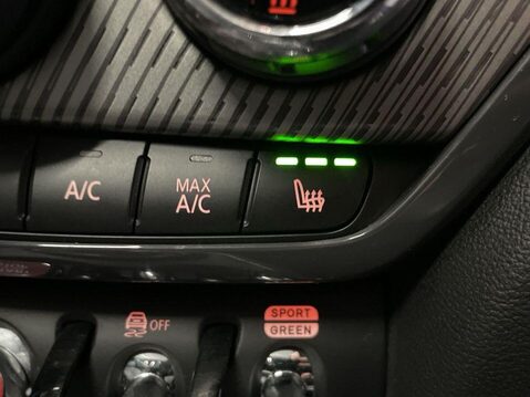 Mini Countryman 1.5 Cooper Exclusive SUV 5dr Petrol Steptronic Euro 6 (s/s) (136 ps) Revers 24