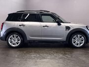 Mini Countryman 1.5 Cooper Exclusive SUV 5dr Petrol Steptronic Euro 6 (s/s) (136 ps) Revers 9