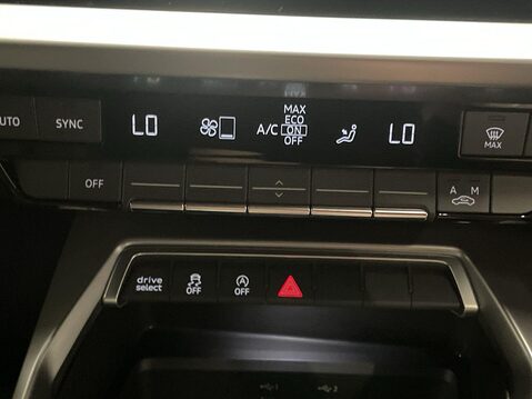 Audi A3 1.0 TFSI 30 S line Sportback 5dr Petrol S Tronic Euro 6 (s/s) (110 ps) Prof 27