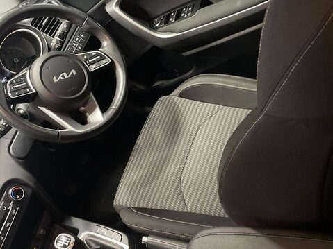 Kia Ceed 1.5 T-GDi 2 Hatchback 5dr Petrol Manual Euro 6 (s/s) Non-ADAP (158 bhp) One 15