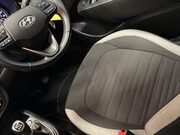 Hyundai i10 1.2 SE Connect Hatchback 5dr Petrol Manual Euro 6 (s/s) (84 ps) Bluetooth - 15