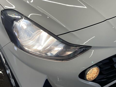 Hyundai i10 1.2 SE Connect Hatchback 5dr Petrol Manual Euro 6 (s/s) (84 ps) Bluetooth - 21