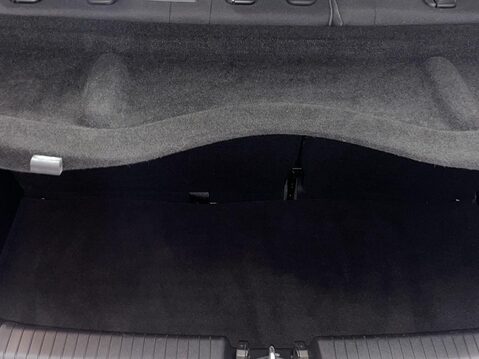 Hyundai i10 1.2 SE Connect Hatchback 5dr Petrol Manual Euro 6 (s/s) (84 ps) Bluetooth - 13