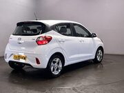 Hyundai i10 1.2 SE Connect Hatchback 5dr Petrol Manual Euro 6 (s/s) (84 ps) Bluetooth - 8