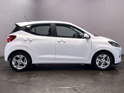 Hyundai i10 1.2 SE Connect Hatchback 5dr Petrol Manual Euro 6 (s/s) (84 ps) Bluetooth - 9