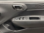 Hyundai i10 1.2 SE Connect Hatchback 5dr Petrol Manual Euro 6 (s/s) (84 ps) Bluetooth - 23