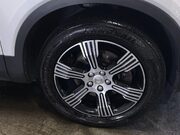 Volvo XC40 2.0 T4 Inscription SUV 5dr Petrol Auto AWD Euro 6 (s/s) (190 ps) Start Stop 12