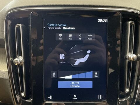 Volvo XC40 2.0 T4 Inscription SUV 5dr Petrol Auto AWD Euro 6 (s/s) (190 ps) Start Stop 27