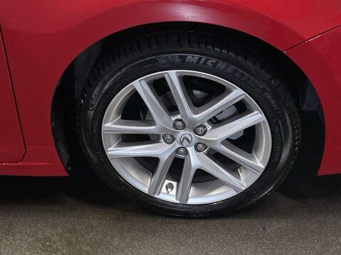 Lexus CT 1.8 200h Hatchback 5dr Petrol Hybrid E-CVT Euro 6 (s/s) (136 ps) Start Stop 12