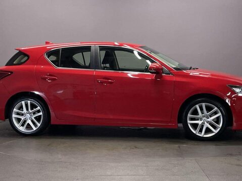 Lexus CT 1.8 200h Hatchback 5dr Petrol Hybrid E-CVT Euro 6 (s/s) (136 ps) Start Stop 9
