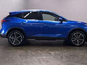 Nissan Qashqai 1.3 DIG-T MHEV Tekna SUV 5dr Petrol Hybrid Manual Euro 6 (s/s) (140 ps) Cr 9