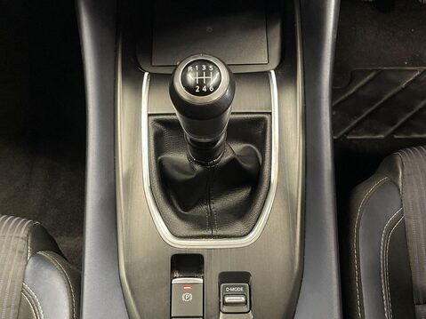 Nissan Qashqai 1.3 DIG-T MHEV Tekna SUV 5dr Petrol Hybrid Manual Euro 6 (s/s) (140 ps) Cr 20