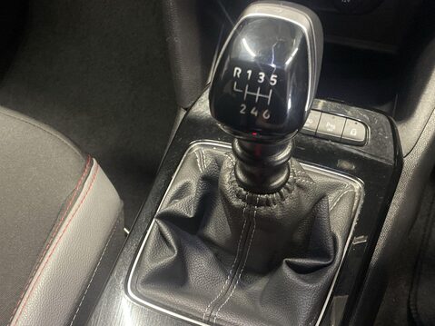 Vauxhall Mokka 1.2 Turbo SRi Premium SUV 5dr Petrol Manual Euro 6 (s/s) (100 ps) Reverse C 20