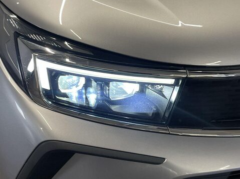 Vauxhall Grandland 1.2 Turbo Elite SUV 5dr Petrol Manual Euro 6 (s/s) (130 ps) Reverse Camera 22