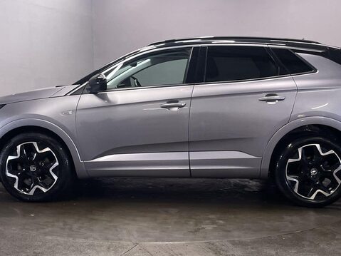 Vauxhall Grandland 1.2 Turbo Elite SUV 5dr Petrol Manual Euro 6 (s/s) (130 ps) Reverse Camera 5