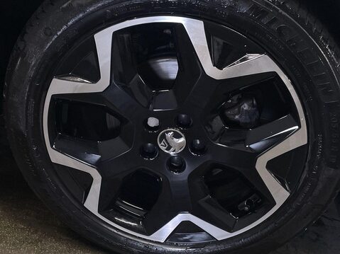 Vauxhall Grandland 1.2 Turbo Elite SUV 5dr Petrol Manual Euro 6 (s/s) (130 ps) Reverse Camera 12