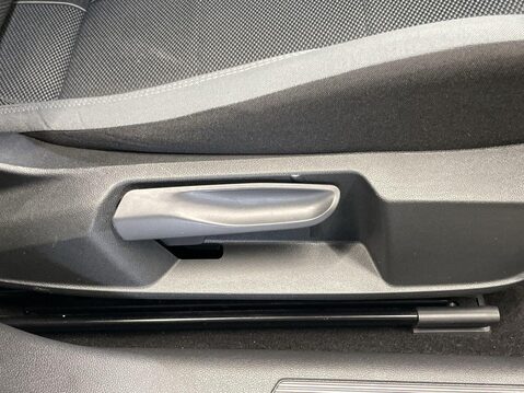 Volkswagen Polo 1.0 TSI Style Hatchback 5dr Petrol Manual Euro 6 (s/s) (95 ps) One Owner - 23