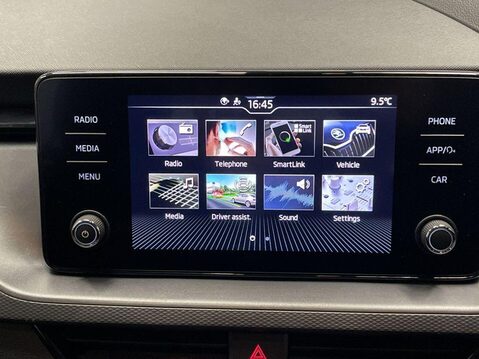 Skoda Kamiq 1.0 TSI SE SUV 5dr Petrol Manual Euro 6 (s/s) (95 ps) Start Stop - Alloys 20