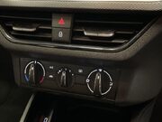 Skoda Kamiq 1.0 TSI SE SUV 5dr Petrol Manual Euro 6 (s/s) (95 ps) Start Stop - Alloys 25