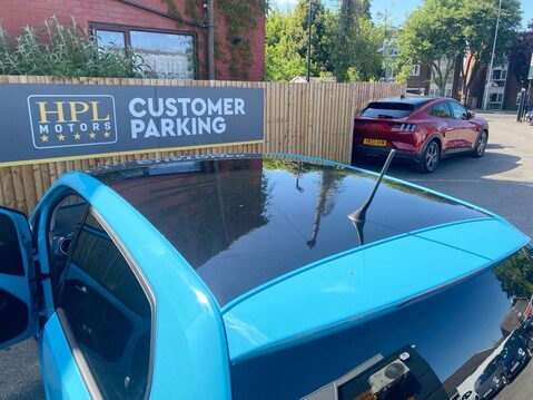 Volkswagen Up 1.0 R-Line Hatchback 5dr Petrol Manual Euro 6 (s/s) (65 ps) Service History 9