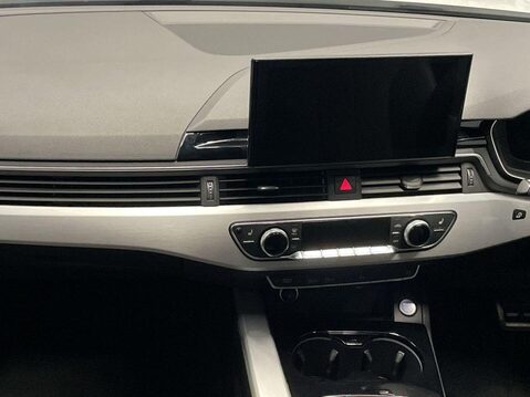 Audi A4 2.0 TDI 30 S line Saloon 4dr Diesel S Tronic Euro 6 (s/s) (136 ps) Cruise 16