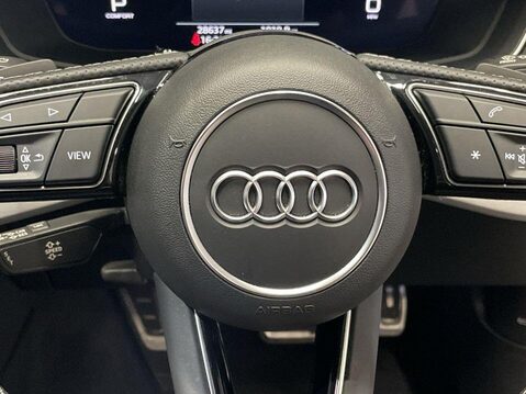 Audi A4 2.0 TDI 30 S line Saloon 4dr Diesel S Tronic Euro 6 (s/s) (136 ps) Cruise 21