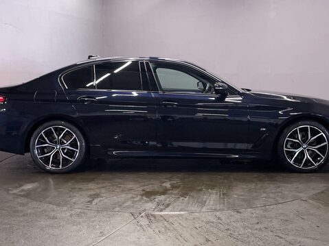 BMW 5 Series 2.0 520d MHT M Sport Saloon 4dr Diesel Hybrid Steptronic Euro 6 (s/s) (190 9