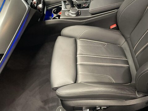 BMW 5 Series 2.0 520d MHT M Sport Saloon 4dr Diesel Hybrid Steptronic Euro 6 (s/s) (190 17