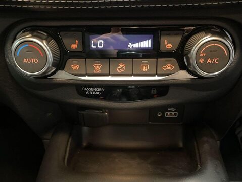 Nissan Juke 1.0 DIG-T Tekna SUV 5dr Petrol Manual Euro 6 (s/s) (114 ps) Cruise Control 28