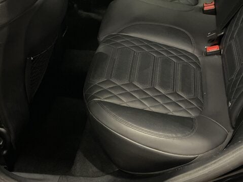 Ford Puma 1.0T EcoBoost MHEV ST-Line Vignale SUV 5dr Petrol DCT Euro 6 (s/s) (155 ps) 18