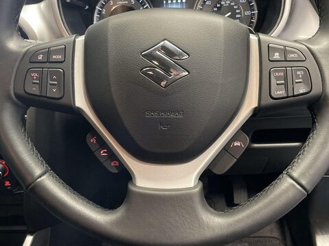 Suzuki Vitara 1.5 SZ-T SUV 5dr Petrol Hybrid AGS Auto Euro 6 (s/s) (115 ps) Cruise Contr 21