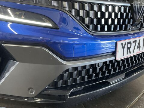 Renault Austral 1.2 E-TECH techno esprit Alpine SUV 5dr Petrol Hybrid Auto Euro 6 (s/s) (20 11