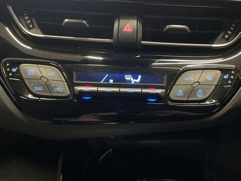 Toyota C-HR 2.0 DESIGN 5d AUTO 181 BHP Cruise Control - DAB Radio 28