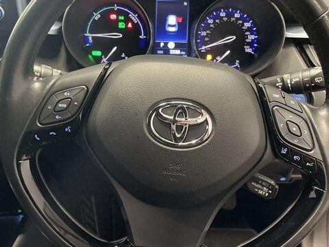 Toyota C-HR 2.0 DESIGN 5d AUTO 181 BHP Cruise Control - DAB Radio 21