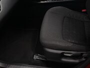 Toyota C-HR 2.0 DESIGN 5d AUTO 181 BHP Cruise Control - DAB Radio 17