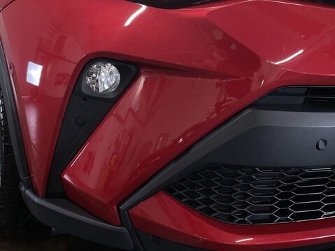 Toyota C-HR 2.0 DESIGN 5d AUTO 181 BHP Cruise Control - DAB Radio 11