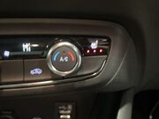 Vauxhall Crossland 1.2 ELITE NAV 5d 129 BHP Rear Camera - Parking Sensors 23