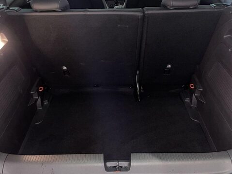 Vauxhall Crossland 1.2 ELITE NAV 5d 129 BHP Rear Camera - Parking Sensors 13