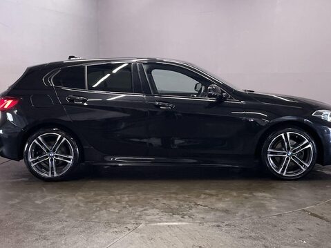 BMW 1 Series 1.5 118i M Sport (LCP) Hatchback 5dr Petrol DCT Euro 6 (s/s) (136 ps) Crui 9