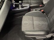 Renault Clio 1.6 E-TECH E-Tech engineered Hatchback 5dr Petrol Hybrid Auto Euro 6 (s/s) 17