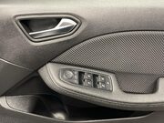 Renault Clio 1.6 E-TECH E-Tech engineered Hatchback 5dr Petrol Hybrid Auto Euro 6 (s/s) 24