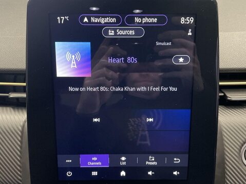 Renault Clio 1.6 E-TECH E-Tech engineered Hatchback 5dr Petrol Hybrid Auto Euro 6 (s/s) 26