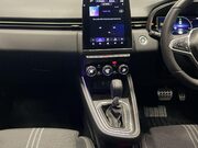 Renault Clio 1.6 E-TECH E-Tech engineered Hatchback 5dr Petrol Hybrid Auto Euro 6 (s/s) 16