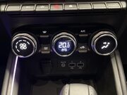 Renault Clio 1.6 E-TECH E-Tech engineered Hatchback 5dr Petrol Hybrid Auto Euro 6 (s/s) 27