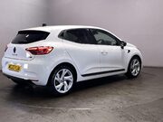 Renault Clio 1.6 E-TECH E-Tech engineered Hatchback 5dr Petrol Hybrid Auto Euro 6 (s/s) 8