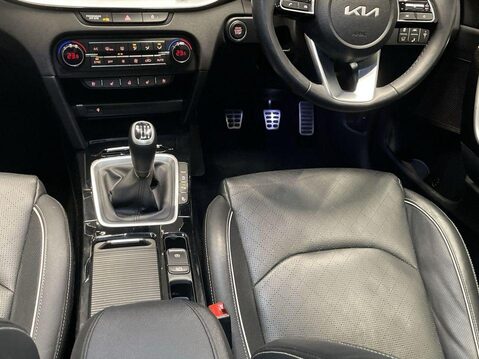 Kia Xceed 1.5 T-GDi 4 SUV 5dr Petrol Manual Euro 6 (s/s) (158 bhp) Parking Sensors - 15
