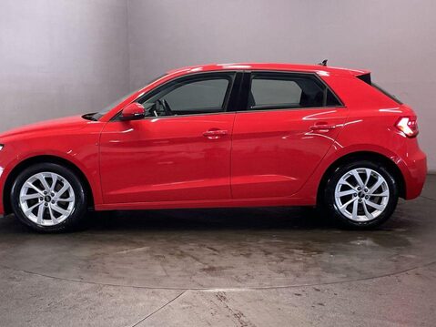 Audi A1 1.0 TFSI 30 Sport Sportback 5dr Petrol Manual Euro 6 (s/s) (110 ps) Air Con 5
