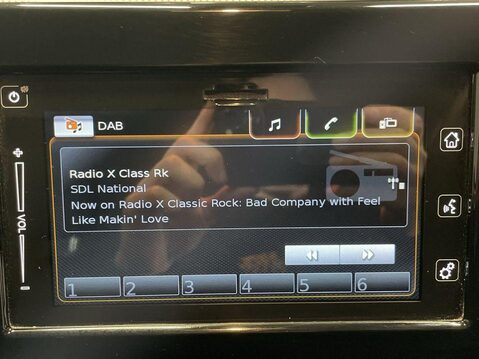 Suzuki Swift 1.2 Dualjet MHEV SZ-T Hatchback 5dr Petrol Hybrid CVT Euro 6 (s/s) (83 ps) 25