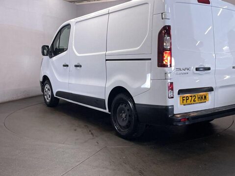Renault Trafic 2.0 dCi Blue 28 Business+ Panel Van 5dr Diesel Manual SWB Euro 6 (s/s) (130 6